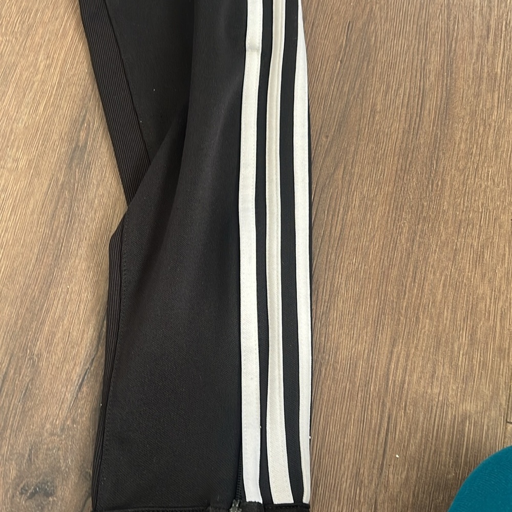 ADIDAS JOGGERS - Picture 9 of 10